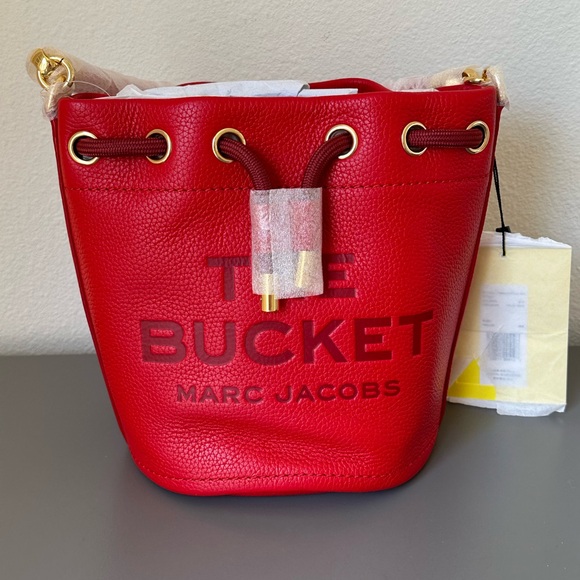 NWT Marc Jacobs Red Bucket Bag - Picture 4 of 15